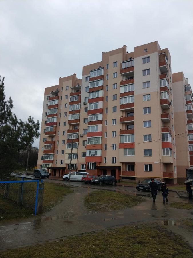 Однокімнатна Квартира В Новобудові По Мельника Rivne Bagian luar foto